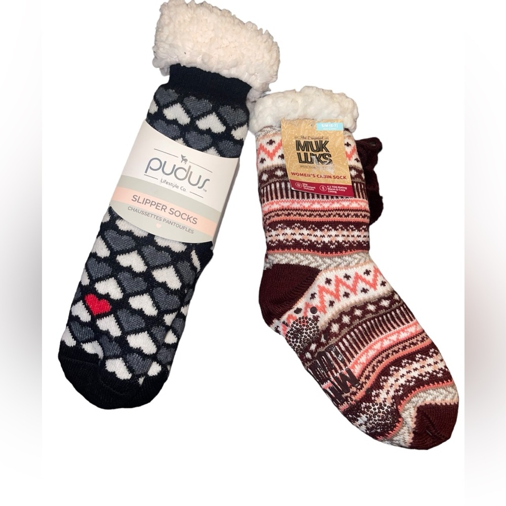 NWT! 2 pairs comfy Sherpa lined slipper socks